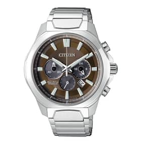 Montre Citizen Homme Eco-Drive Chrono Super Titane CA4497-86X - Cadran Vert, Boîtier 43,5 Mm, étanche 10 Bars